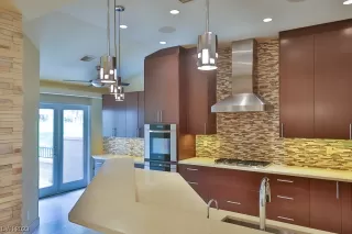 Photo #3: 2531146 Listing 