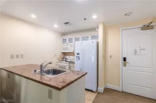 Photo #4: 2531148 Listing 