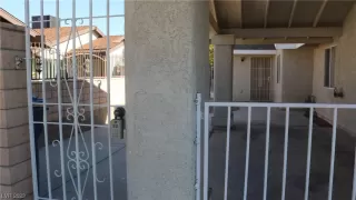 Photo #4: 2531177 Listing