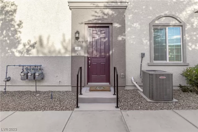 MLS: 2531187 Condo For Sale