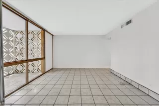 Photo #5: 2531226 Listing 