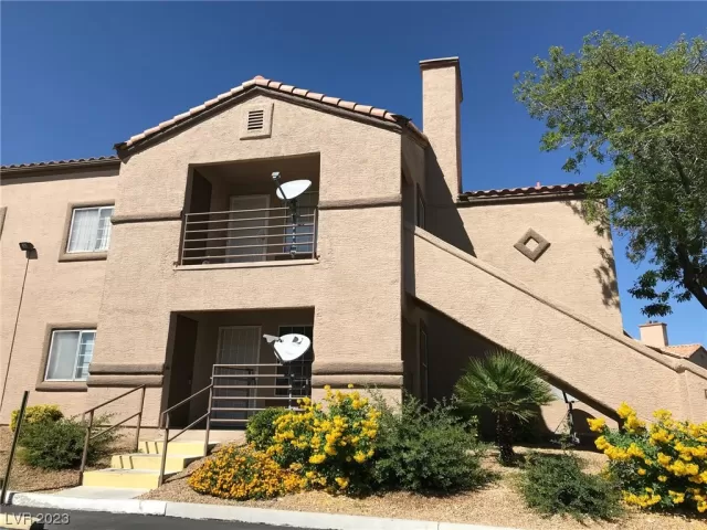 MLS: 2531270 Condo For Sale