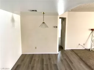 Photo #6: 2531270 Listing 