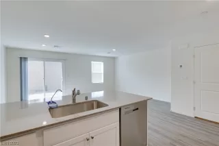 Photo #4: 2531277 Listing 