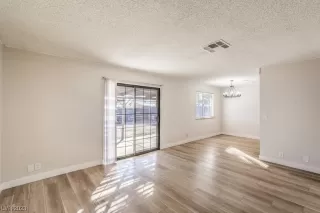Photo #4: 2531303 Listing 