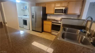 Photo #6: 2531375 Listing