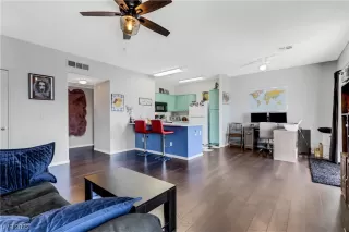 Photo #2: 2531379 Listing 