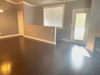 Photo #2: 2531456 Listing