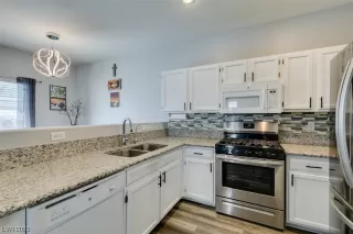 Photo #1: 2531458 Listing