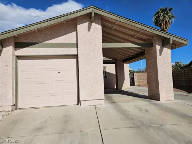 MLS: 2531460 Condo For Sale