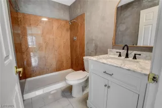 Photo #3: 2531464 Listing