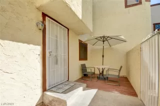 Photo #4: 2531487 Listing 