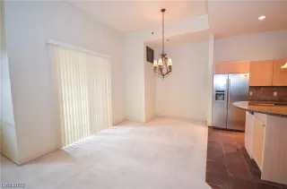 Photo #3: 2531503 Listing 