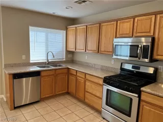 Photo #2: 2531540 Listing 