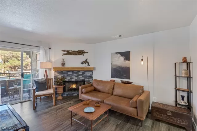 MLS: 2531548 Condo For Sale