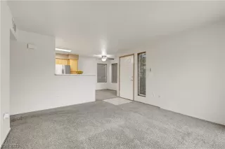 Photo #5: 2531581 Listing 