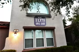 Photo #2: 2531586 Listing