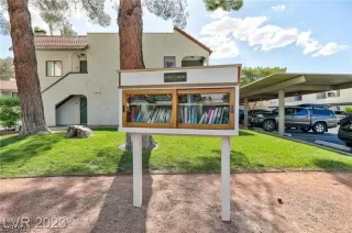 Photo #1: 2531600 Listing 