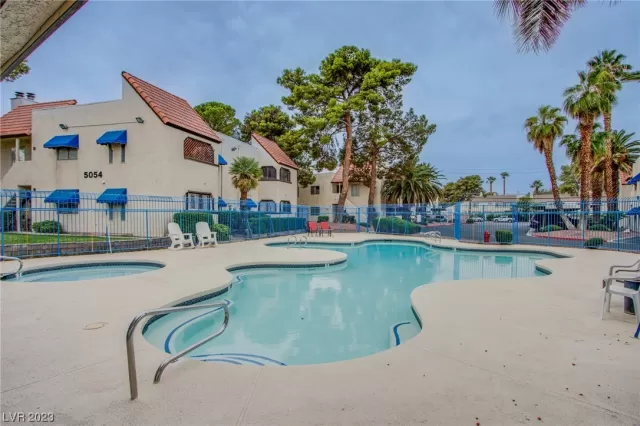 MLS: 2531656 Condo For Sale