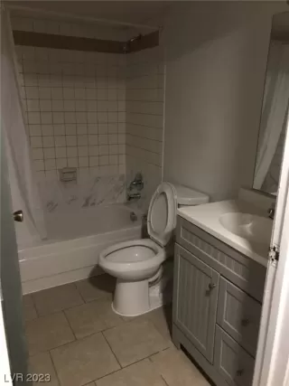 Photo #6: 2531672 Listing