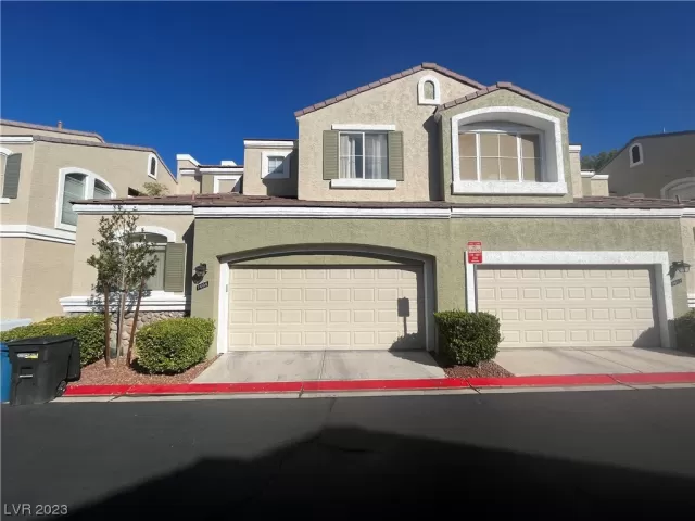 MLS: 2531727 Condo For Sale