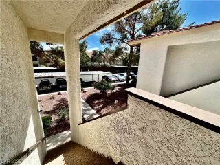 Photo #1: 2531728 Listing 