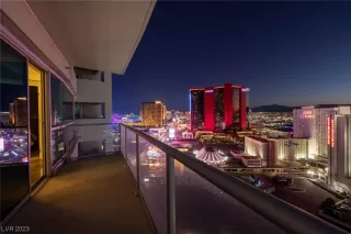 Photo #1: 2531759 Listing