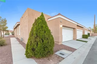 Photo #1: 2531761 Listing 