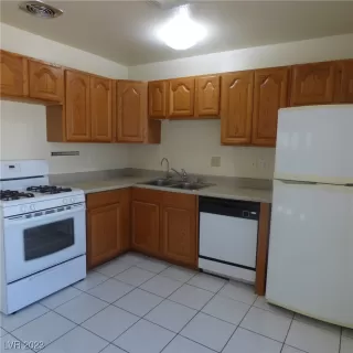 Photo #2: 2531771 Listing 