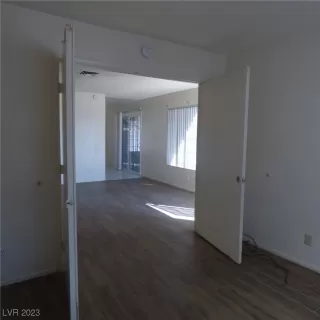 Photo #5: 2531771 Listing 