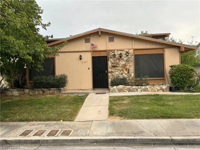 MLS: 2531772 Condo For Sale