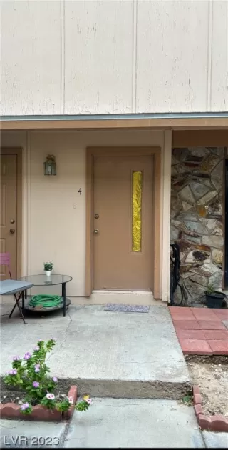 Photo #1: 2531772 Listing 