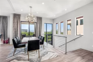 Photo #5: 2531781 Listing 