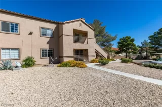 Photo #3: 2531846 Listing 