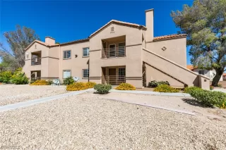 Photo #5: 2531846 Listing 