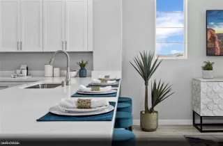 Photo #1: 2531865 Listing 