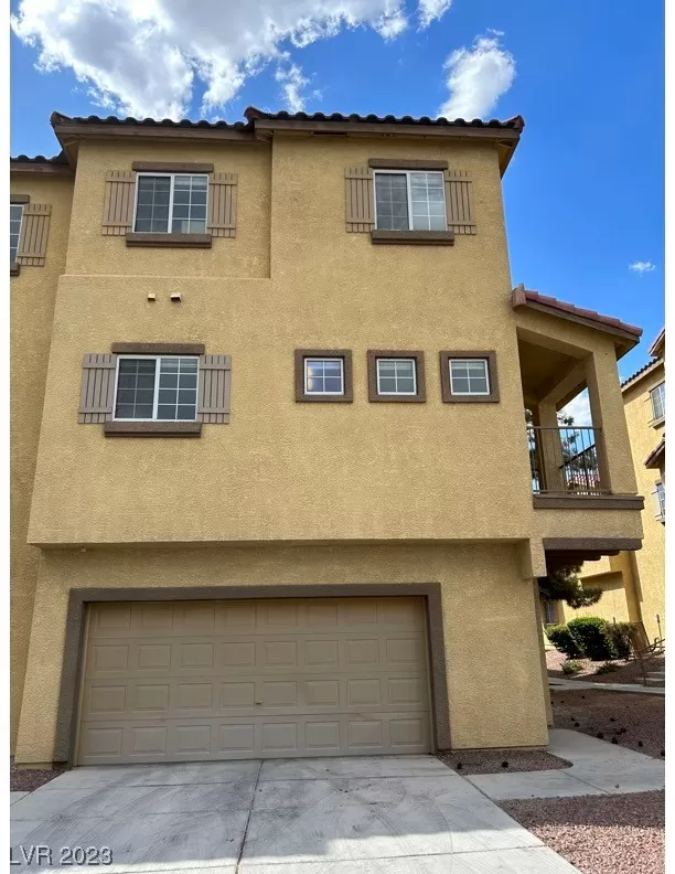 MLS: 2531866 Condo For Sale