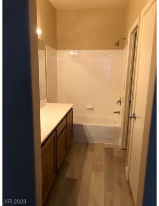 Photo #3: 2531866 Listing 