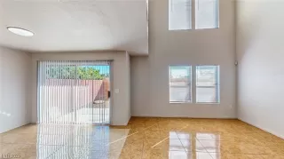 Photo #4: 2531917 Listing 