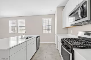 Photo #6: 2531933 Listing 