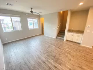 Photo #4: 2531936 Listing 