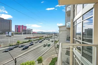 Photo #6: 2531961 Listing