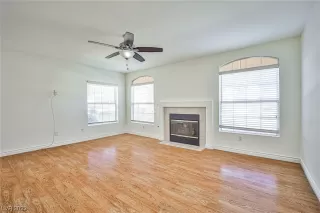 Photo #4: 2531991 Listing 