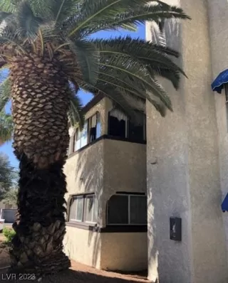 Photo #2: 2532004 Listing 