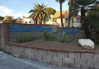 Photo #4: 2532004 Listing 