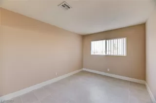 Photo #4: 2532007 Listing 