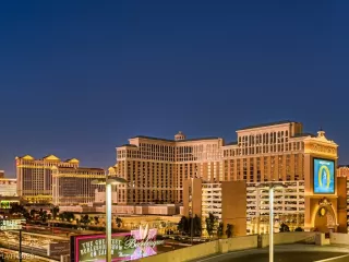 Photo #1: 2532016 Listing