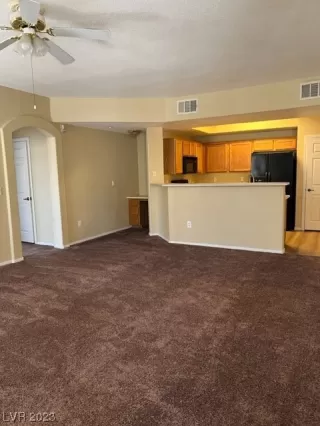 Photo #3: 2532093 Listing 