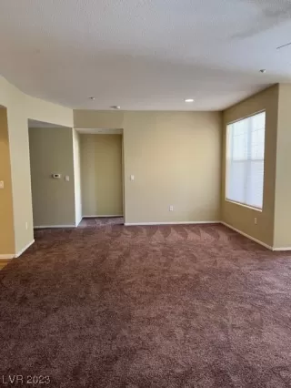 Photo #6: 2532093 Listing 