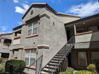 Photo #2: 2532113 Listing 